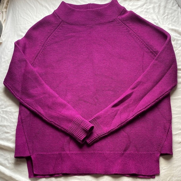 Cashmere Studio Sweaters - Elegant Magenta mock Cashmere Studio Turtleneck Sweater